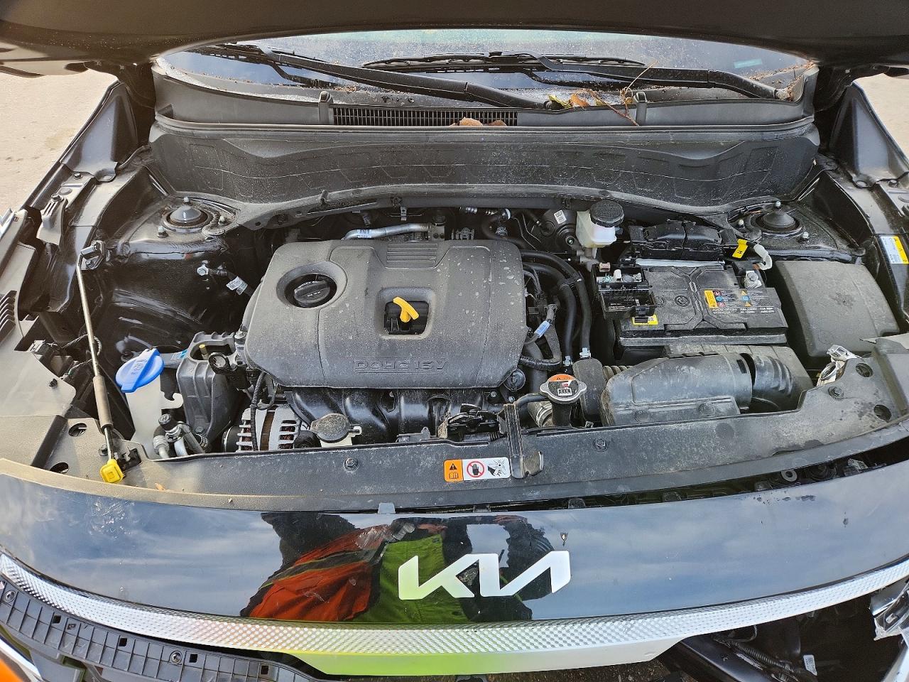 2025 KIA SELTOS LX photo 11