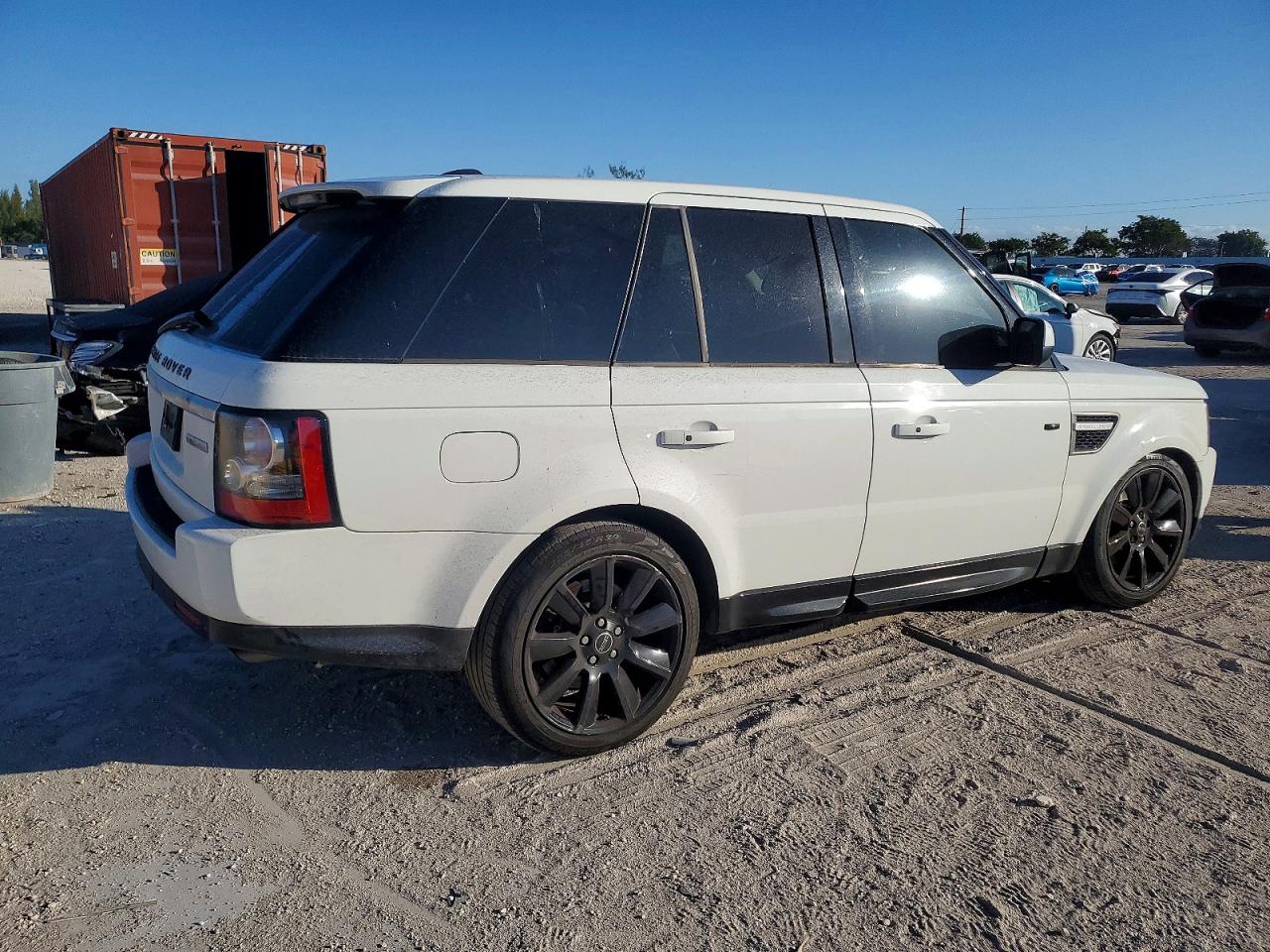 2013 LAND ROVER RANGE ROVER SPORT HSE LUXURY photo 3