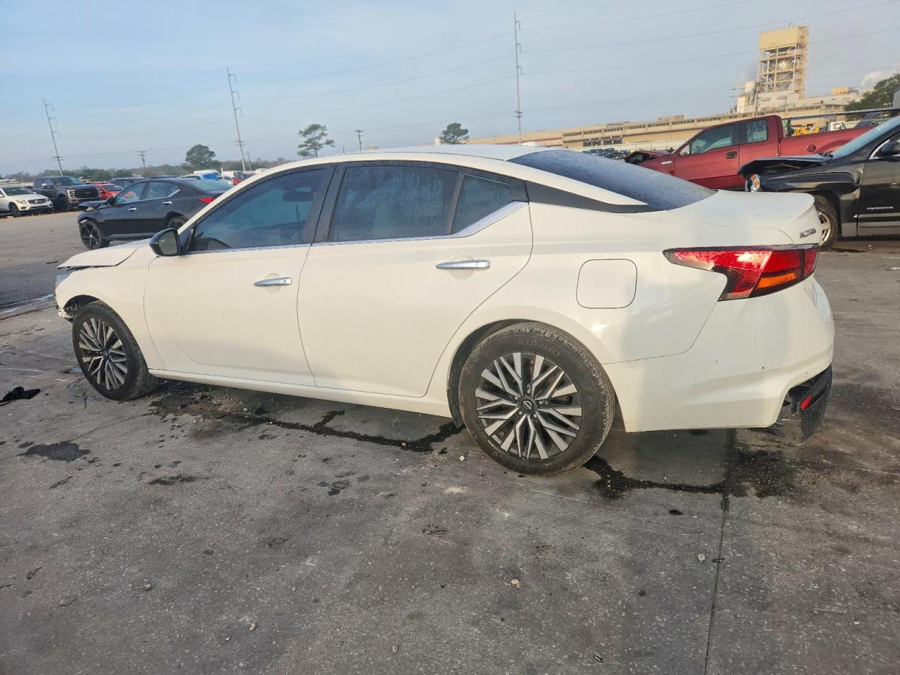 2025 NISSAN ALTIMA SV photo 2