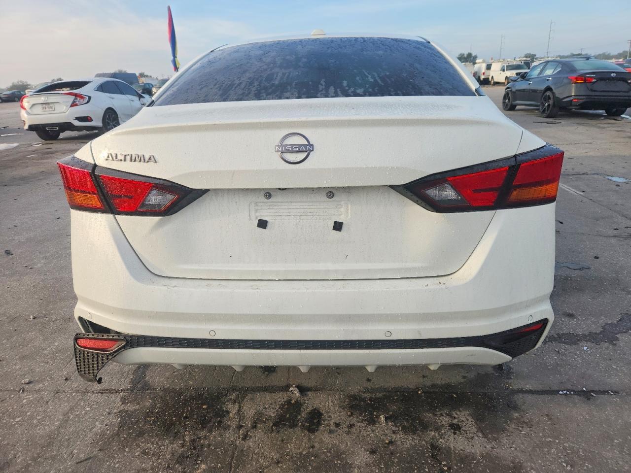 2025 NISSAN ALTIMA SV photo 6
