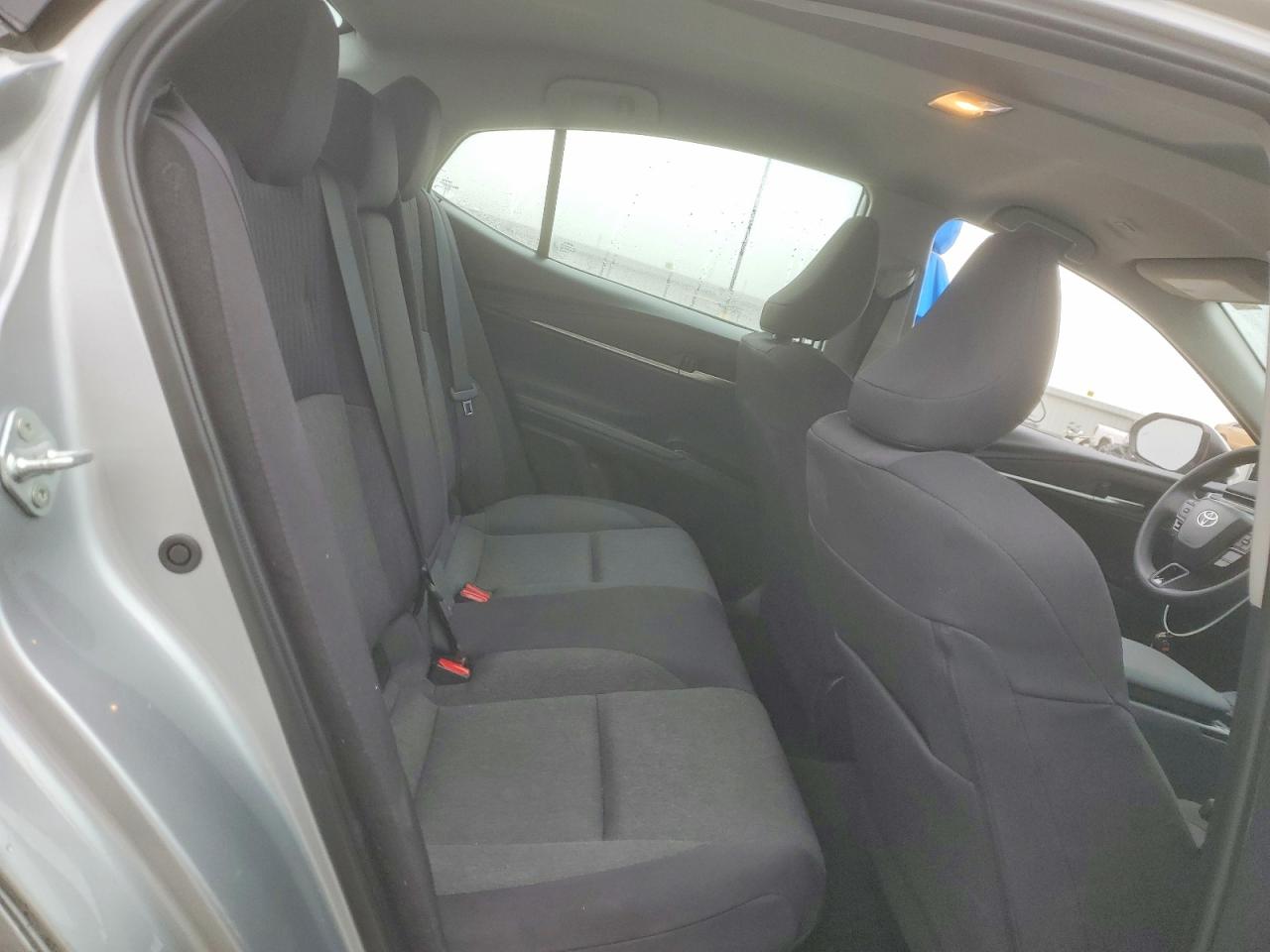 2025 TOYOTA CAMRY XSE photo 10