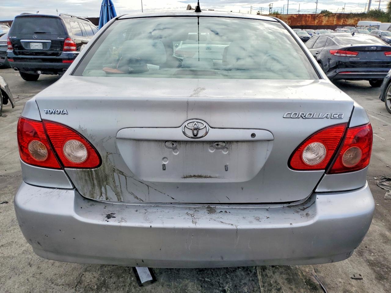 2008 TOYOTA COROLLA CE photo 6