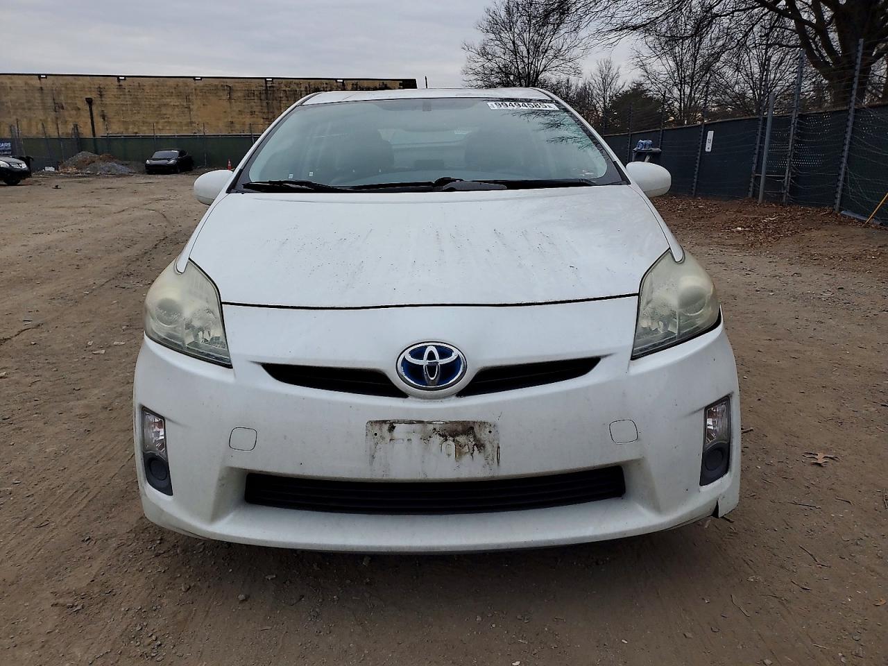 2011 TOYOTA PRIUS photo 9