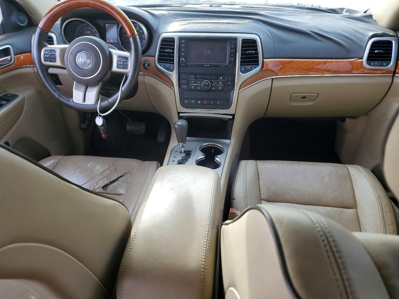 2012 JEEP GRAND CHEROKEE OVERLAND photo 8