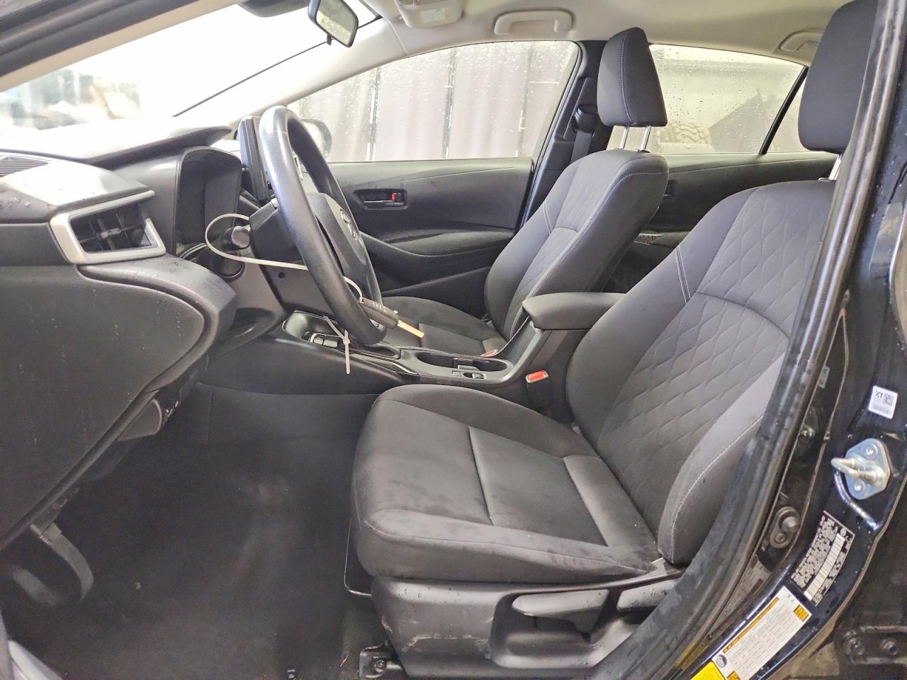 2023 TOYOTA COROLLA LE photo 7