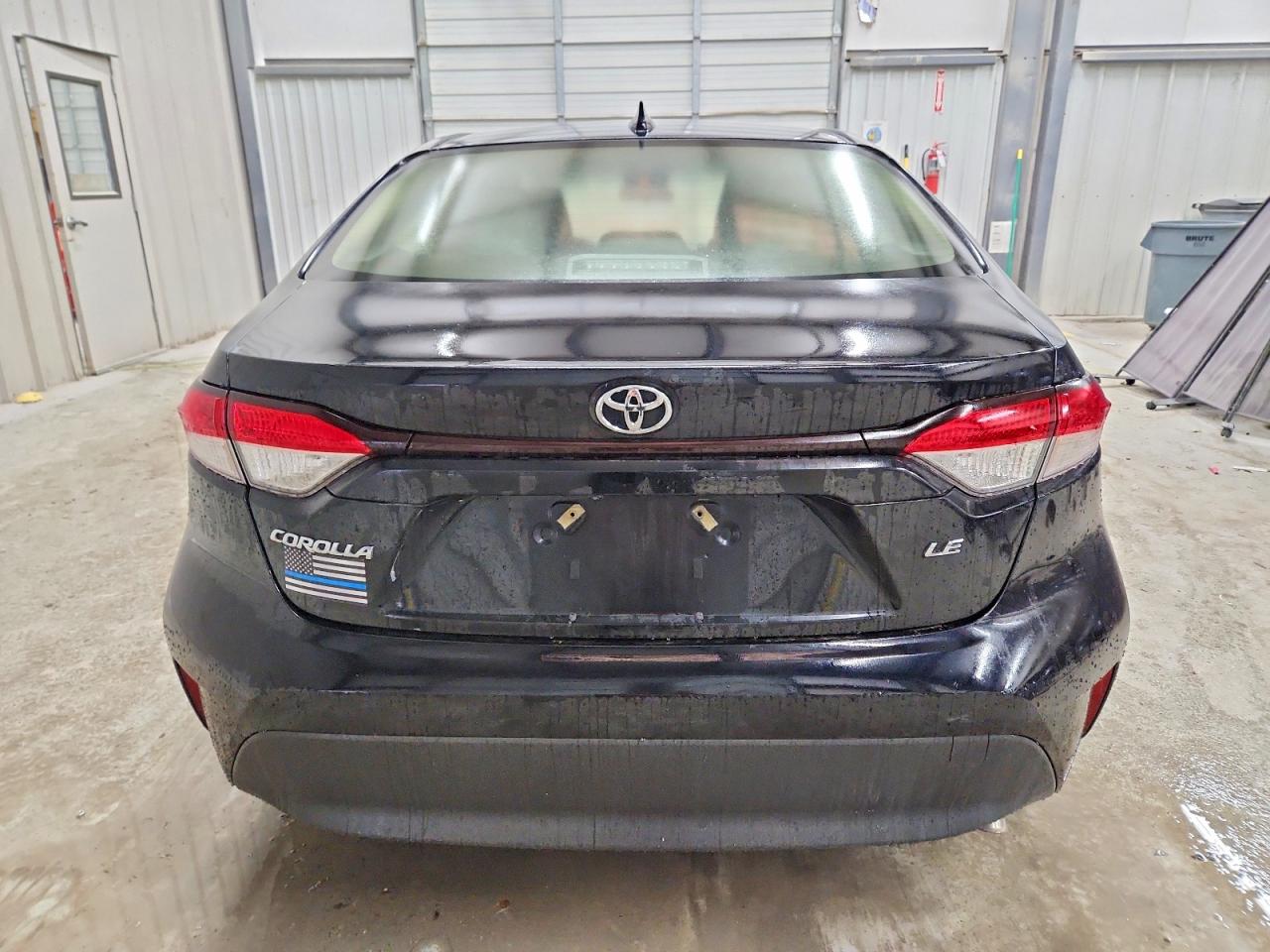 2023 TOYOTA COROLLA LE photo 6
