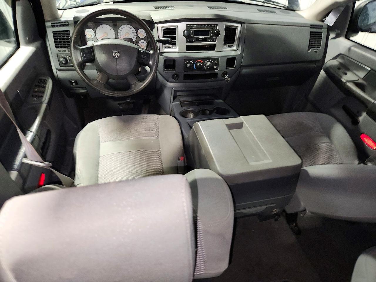 2007 DODGE RAM 1500 ST photo 8