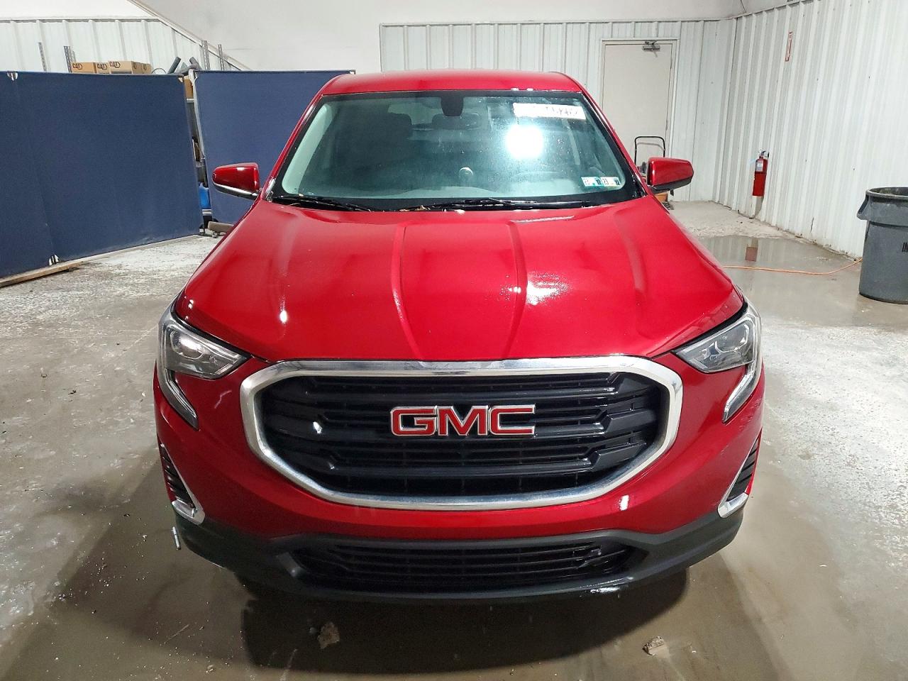 2018 GMC TERRAIN SLE photo 5