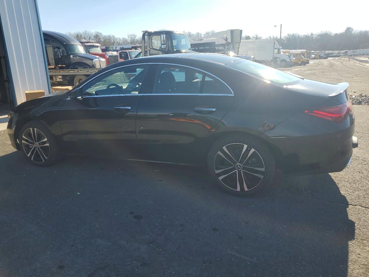 2025 MERCEDES-BENZ CLA 250 4MATIC photo 2