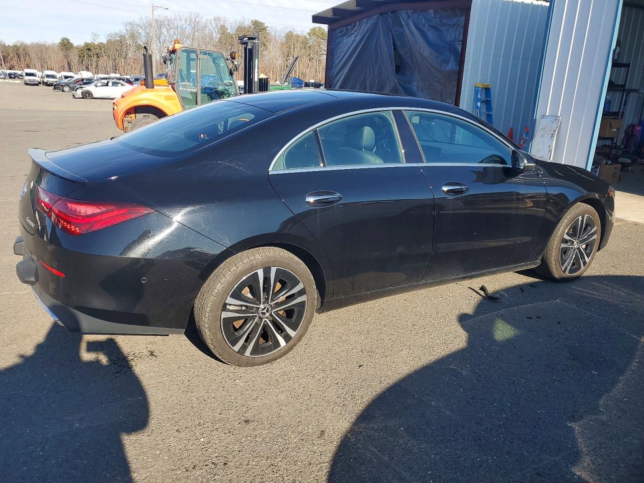 2025 MERCEDES-BENZ CLA 250 4MATIC photo 3