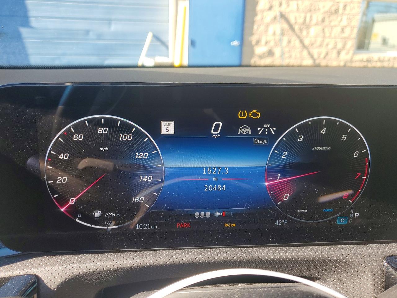 2025 MERCEDES-BENZ CLA 250 4MATIC photo 9
