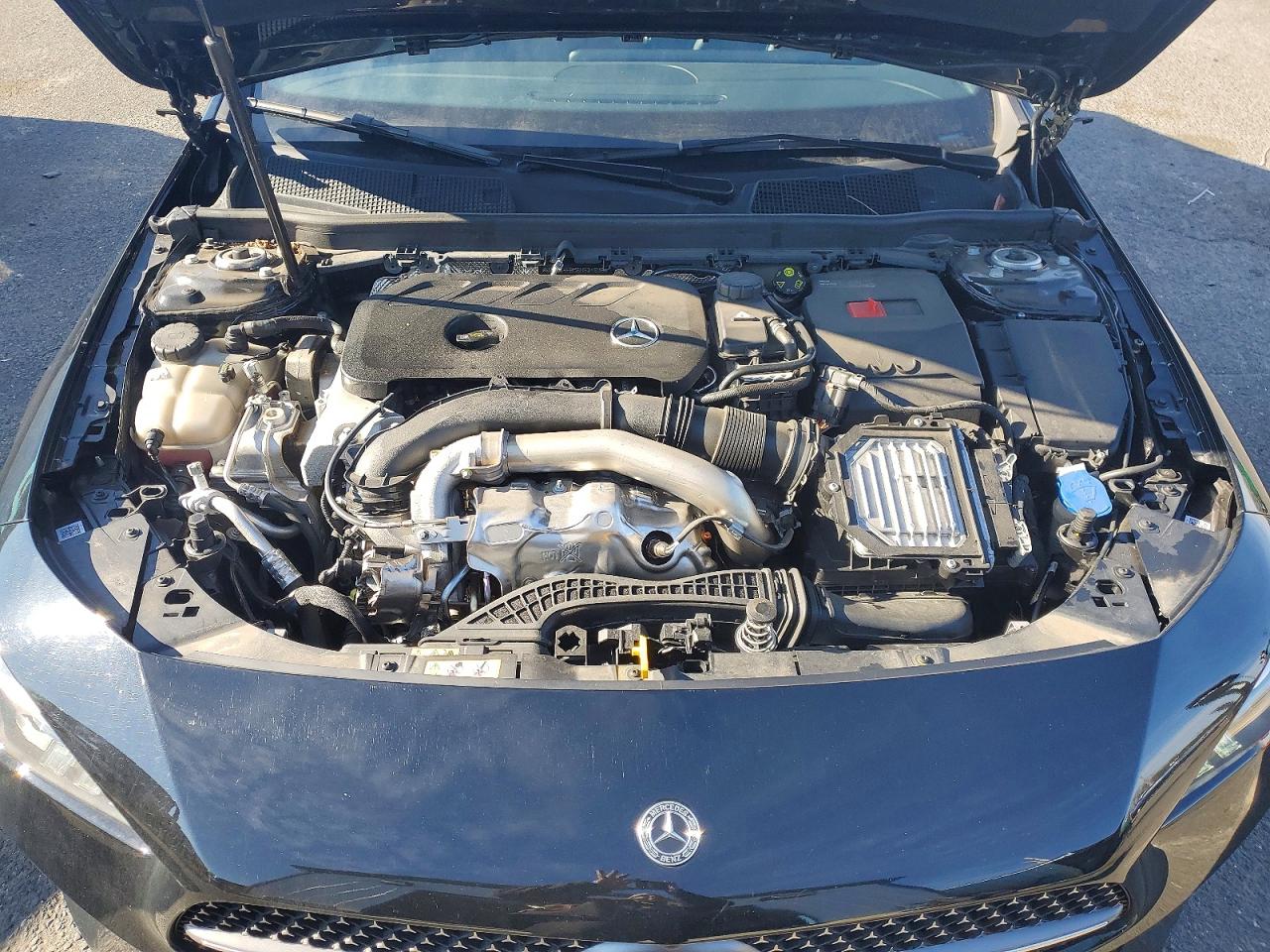 2025 MERCEDES-BENZ CLA 250 4MATIC photo 11