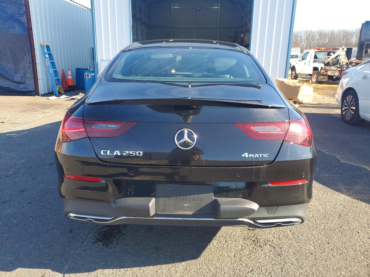 2025 MERCEDES-BENZ CLA 250 4MATIC photo 6
