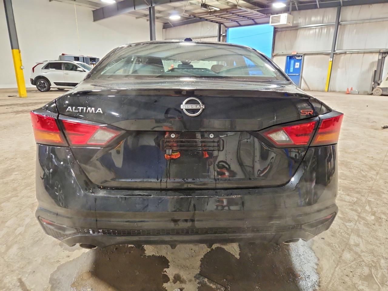 2025 NISSAN ALTIMA SR photo 6