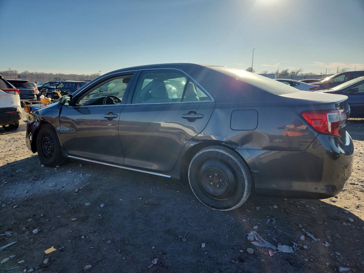 2012 TOYOTA CAMRY BASE photo 3