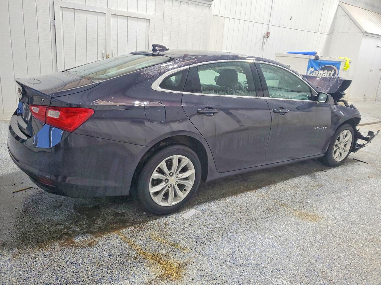 2025 CHEVROLET MALIBU LT photo 3
