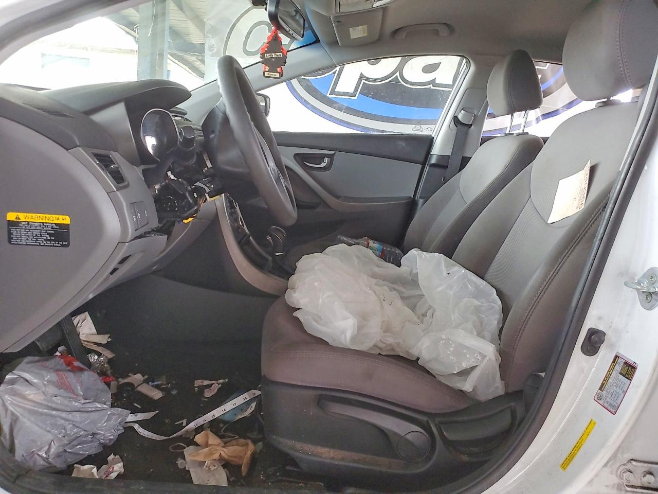 2016 HYUNDAI ELANTRA SE photo 7