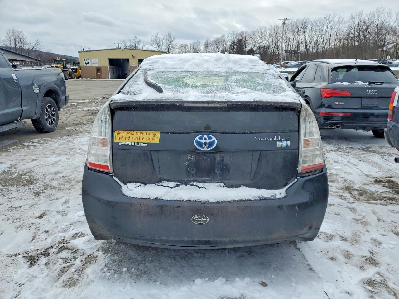 2010 TOYOTA PRIUS photo 6