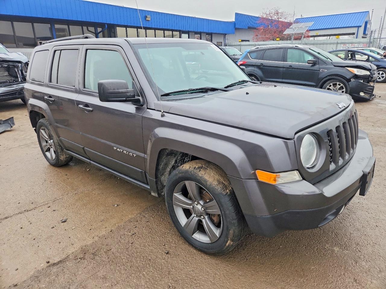 2015 JEEP PATRIOT LATITUDE photo 4