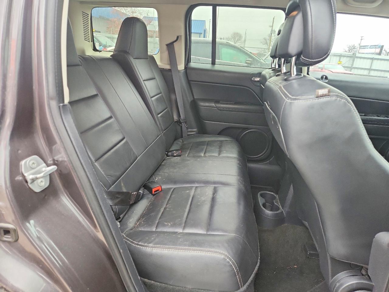2015 JEEP PATRIOT LATITUDE photo 11