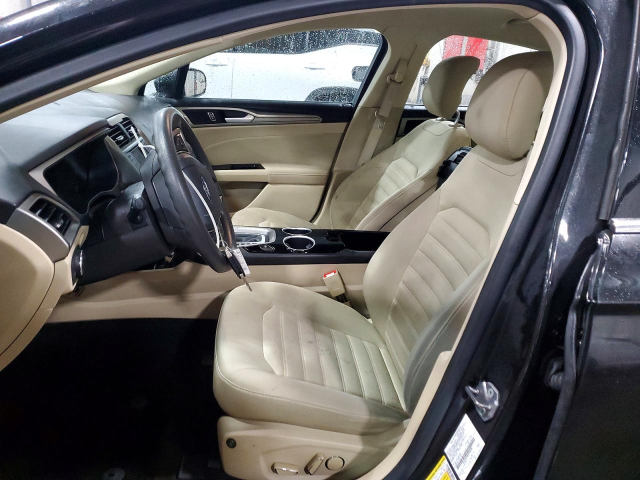 2013 FORD FUSION SE photo 7