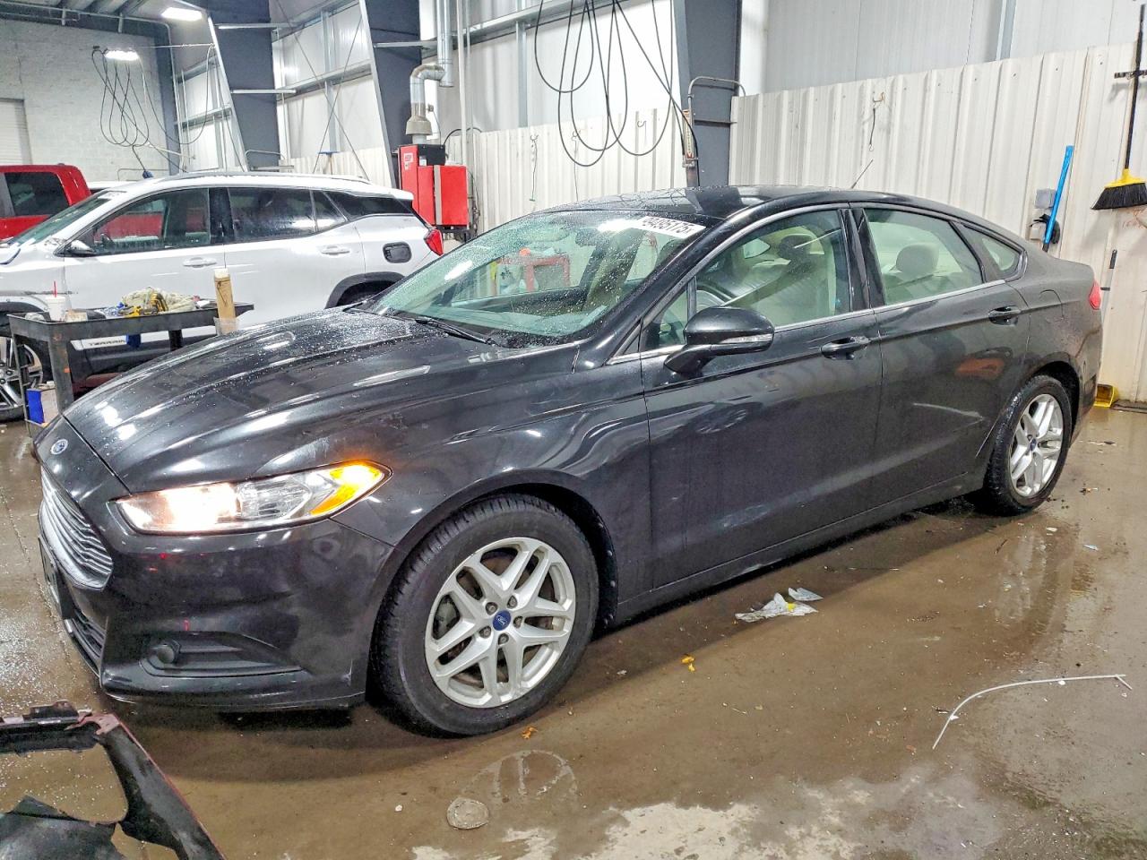 2013 FORD FUSION