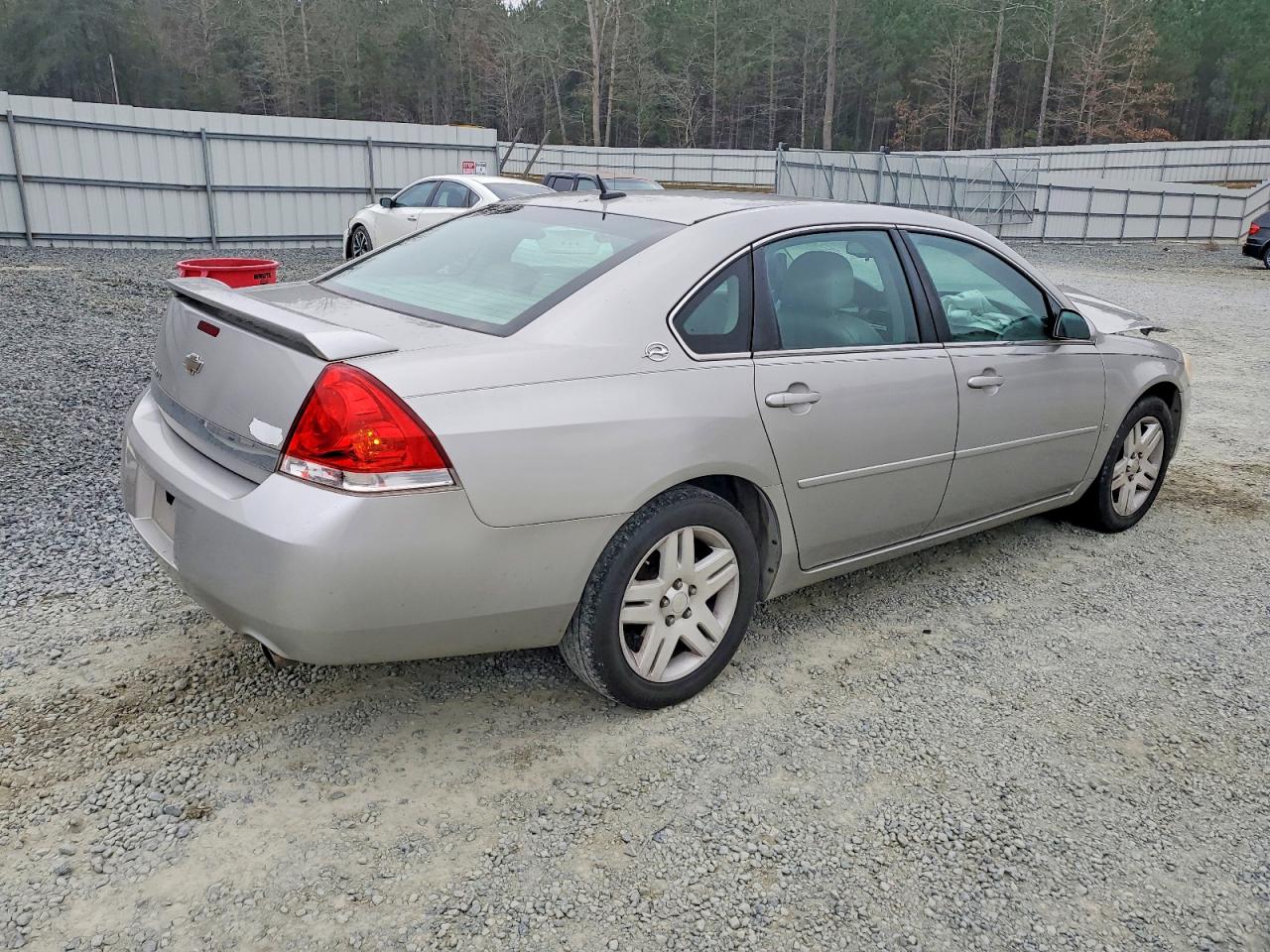 2007 CHEVROLET IMPALA LT photo 3