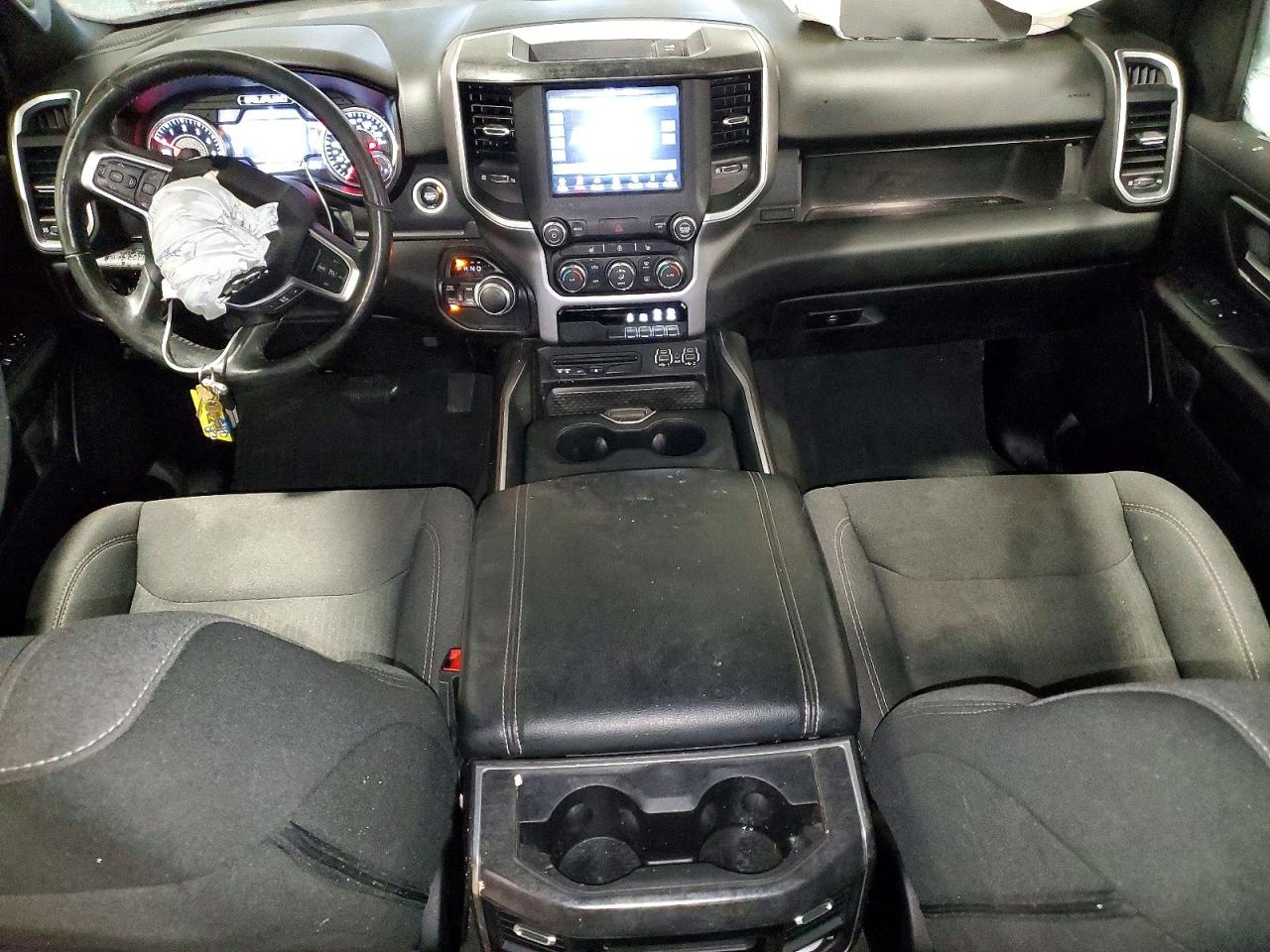 2019 RAM 1500 BIG HORN photo 8