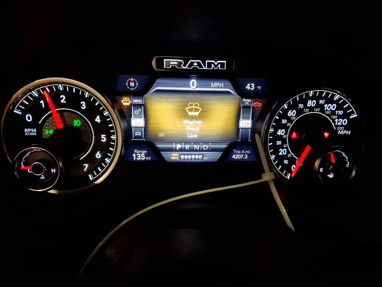 2019 RAM 1500 BIG HORN photo 9