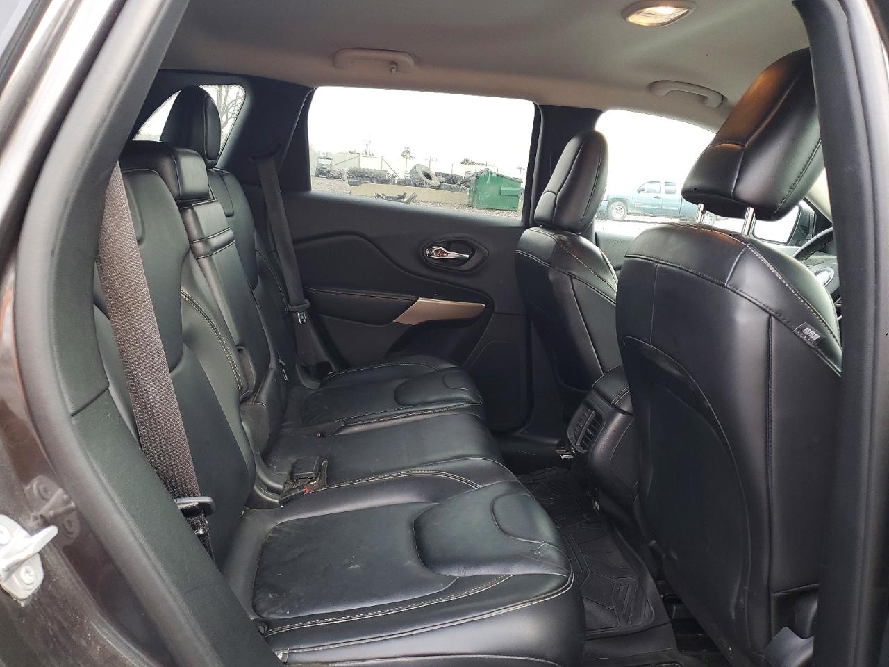 2017 JEEP CHEROKEE LIMITED photo 10