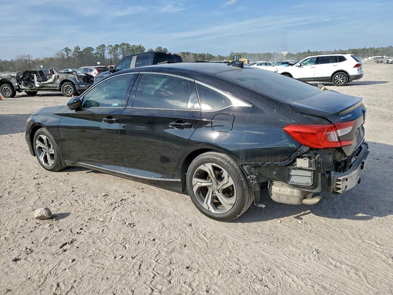 2018 HONDA ACCORD EXL photo 3