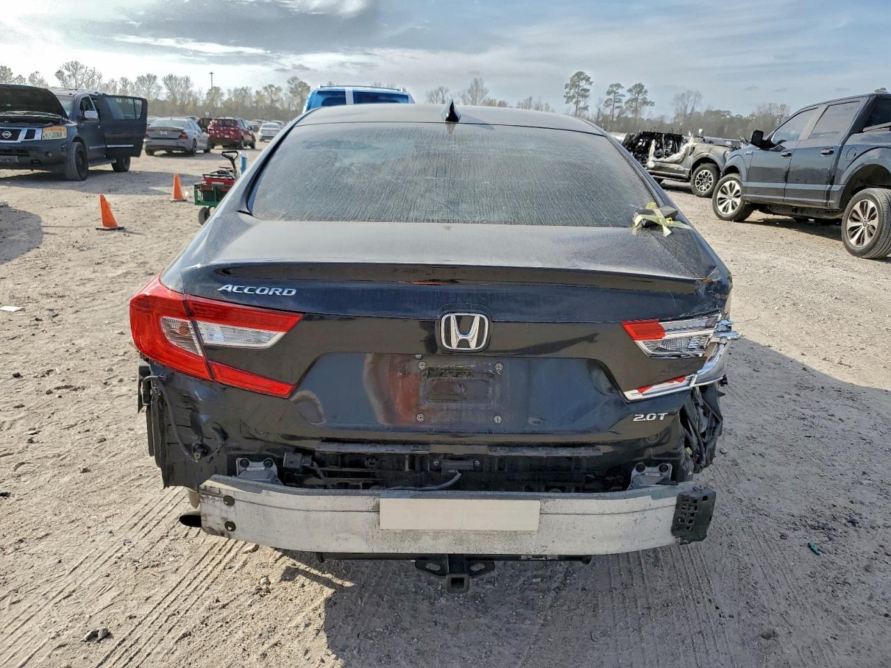 2018 HONDA ACCORD EXL photo 11