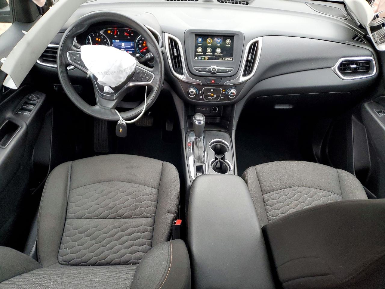 2019 CHEVROLET EQUINOX LT photo 8