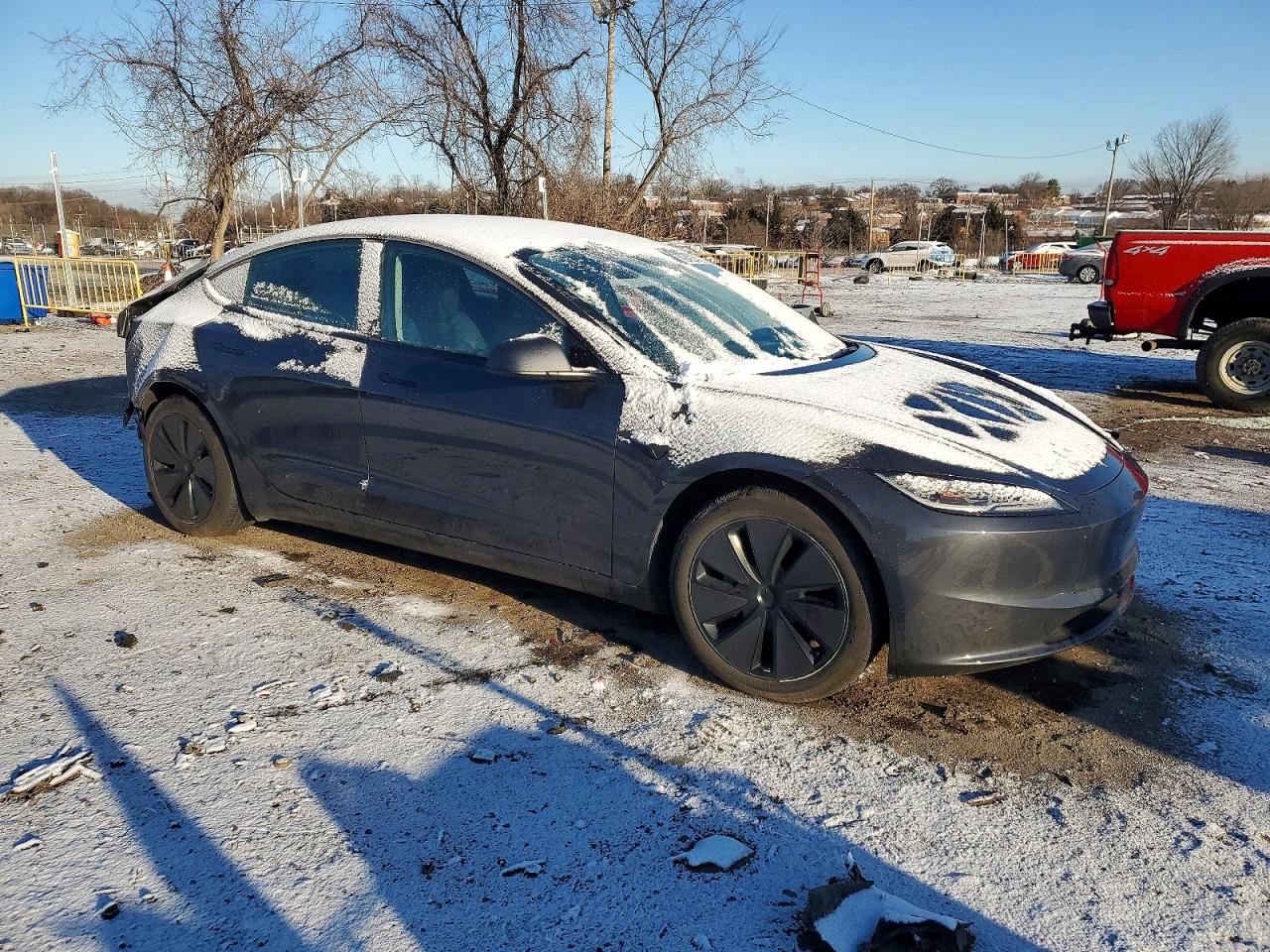 2024 TESLA MODEL 3 photo 4