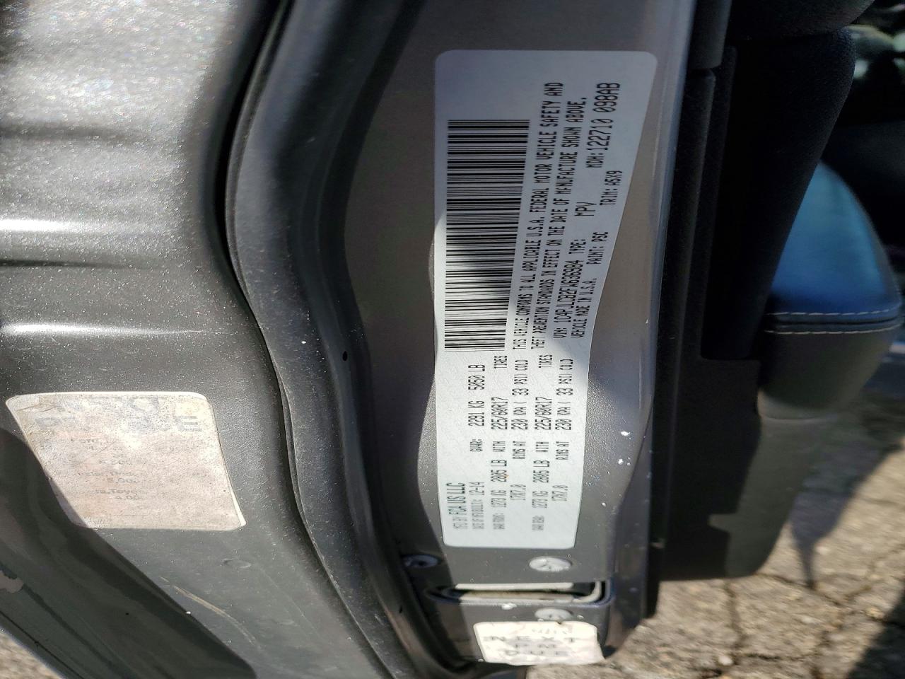 2015 JEEP CHEROKEE LATITUDE photo 25