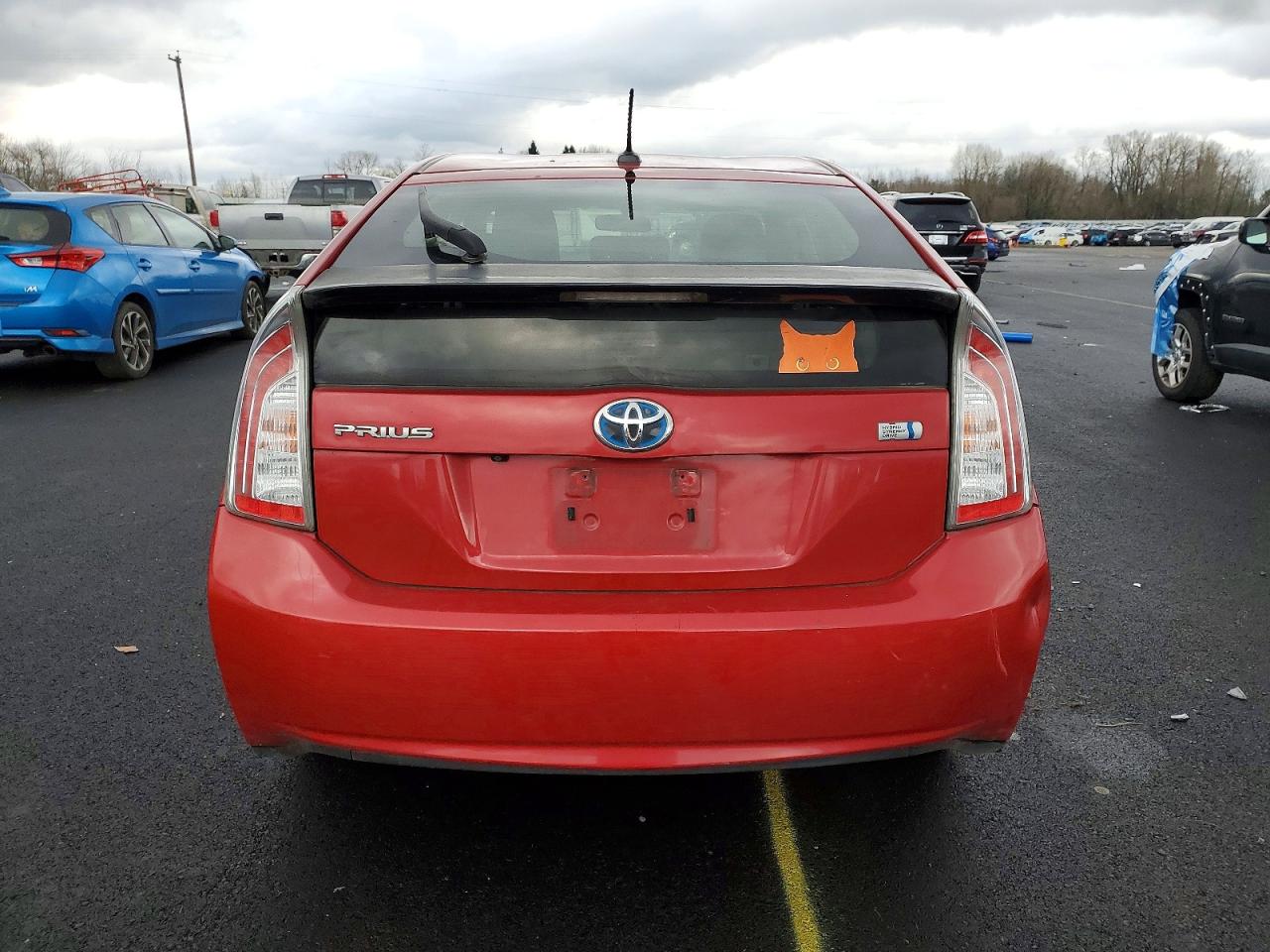 2012 TOYOTA PRIUS photo 6