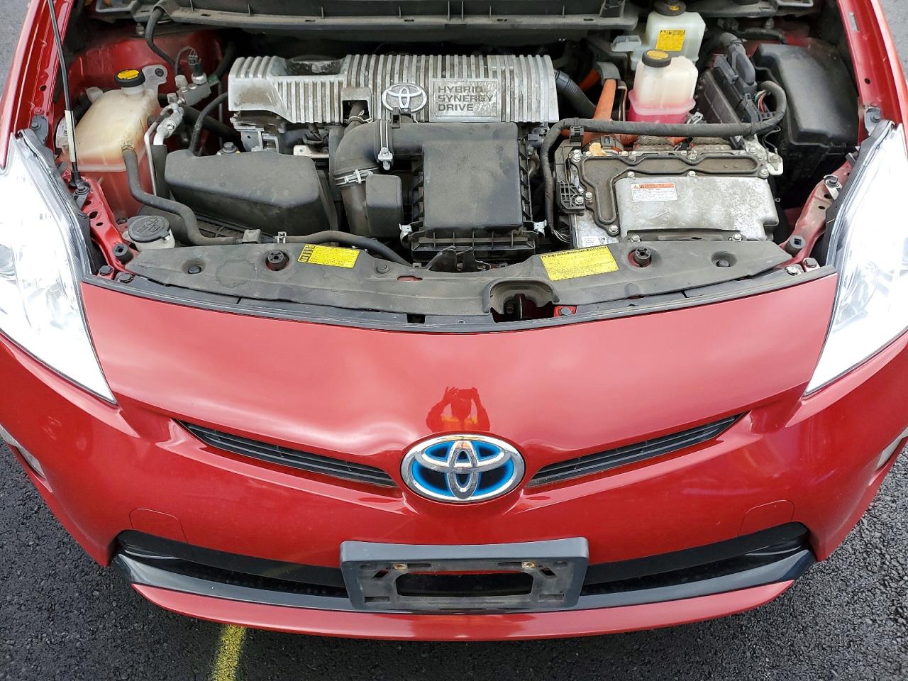 2012 TOYOTA PRIUS photo 11