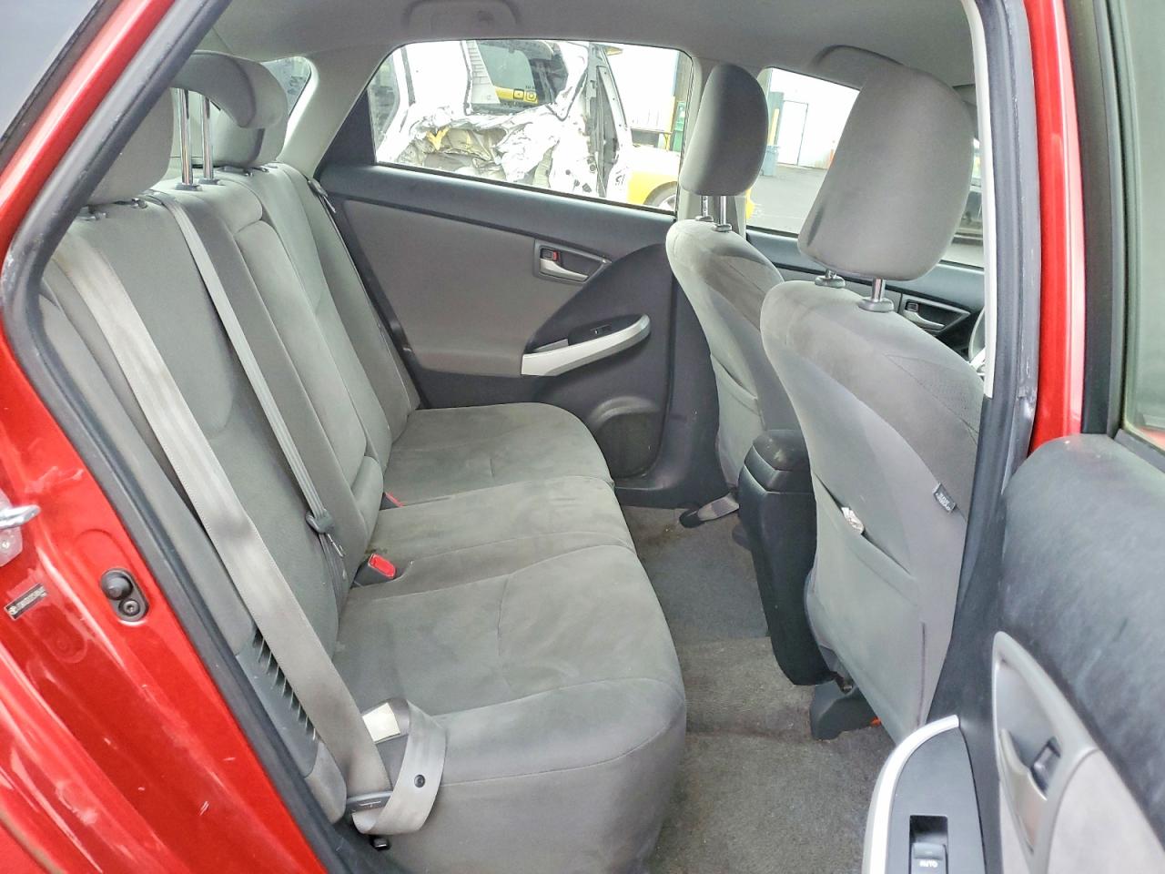 2012 TOYOTA PRIUS photo 10