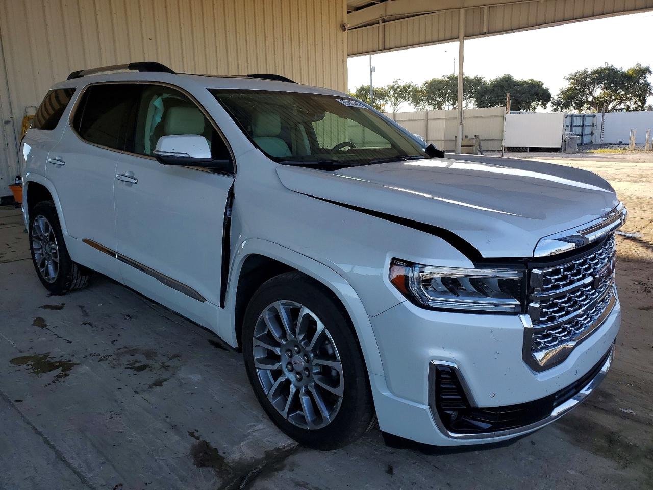 2023 GMC ACADIA DENALI photo 4