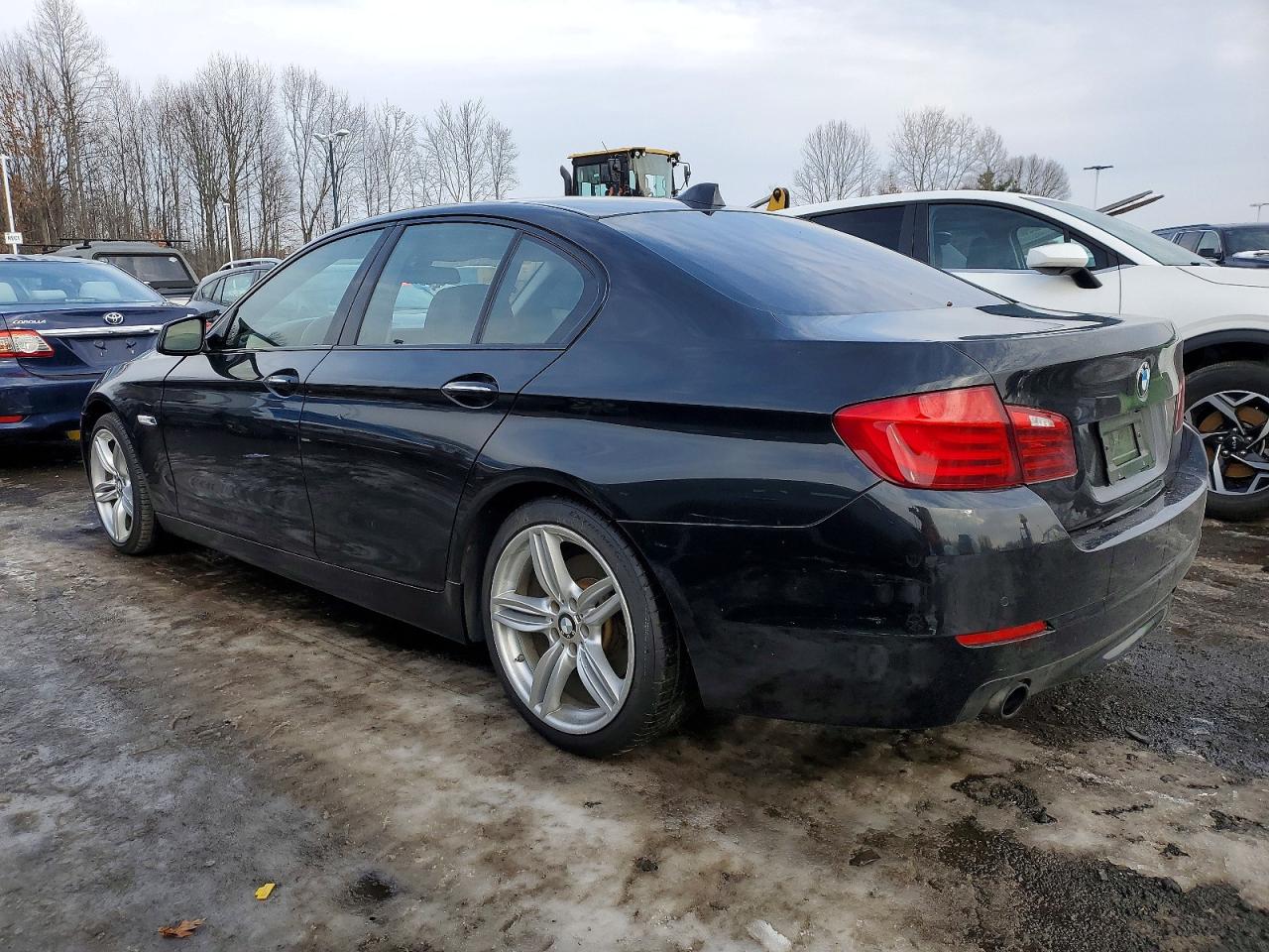 2011 BMW 535 XI photo 2