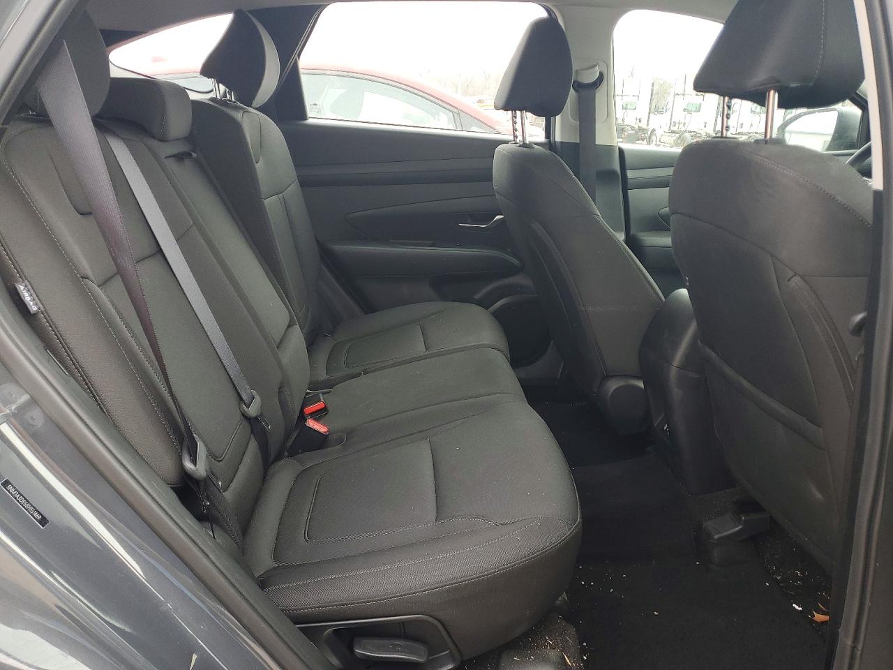 2025 HYUNDAI TUCSON SE photo 19