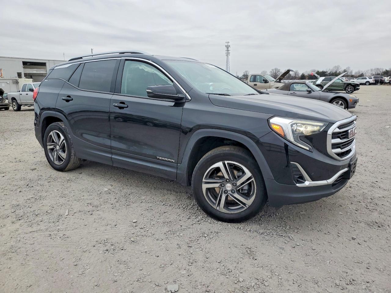 2020 GMC TERRAIN SLT photo 4