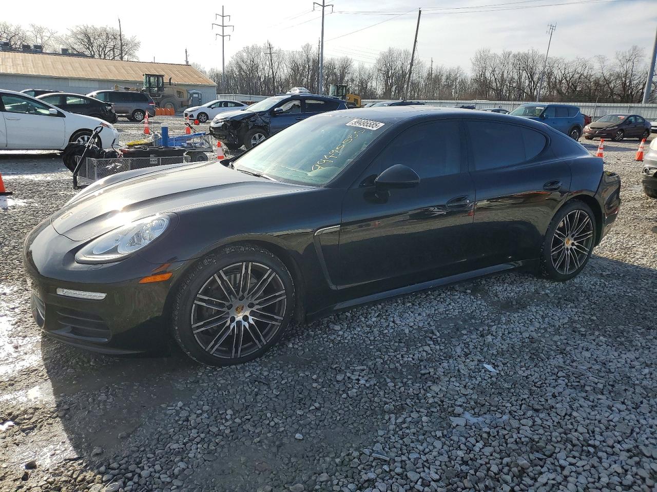 2016 PORSCHE PANAMERA