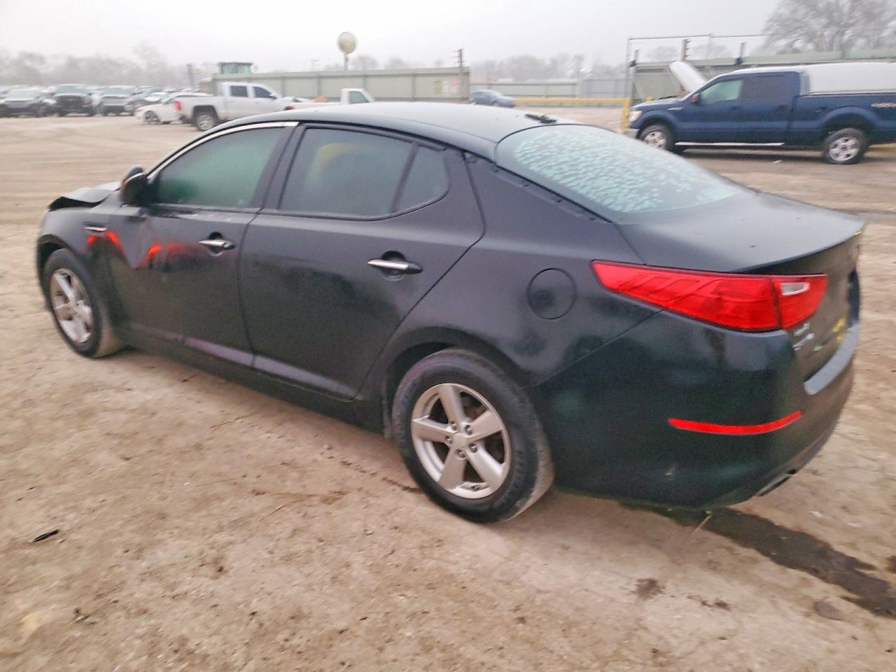 2015 KIA OPTIMA LX photo 3