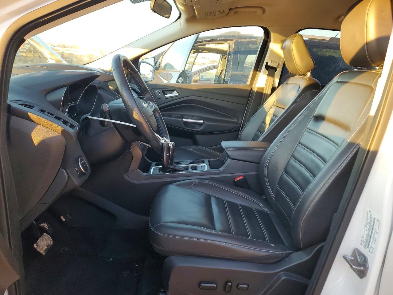 2019 FORD ESCAPE SEL photo 7