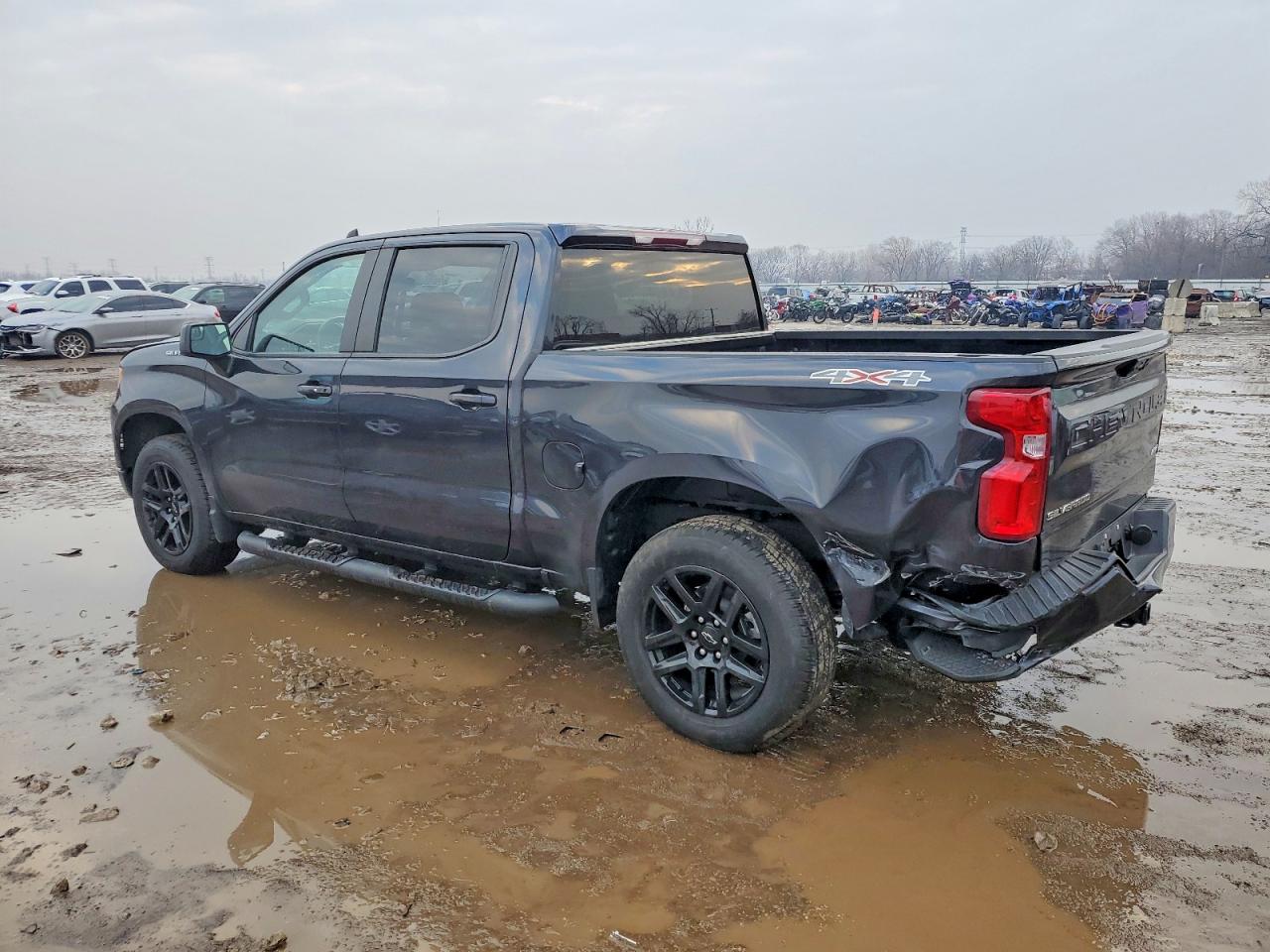 2024 CHEVROLET SILVERADO K1500 RST photo 2