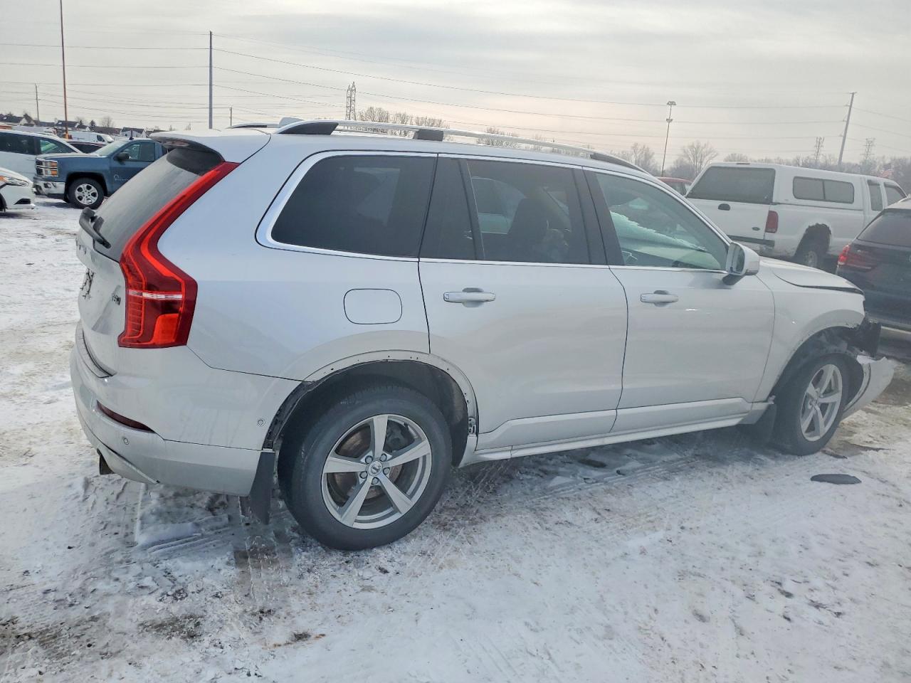 2018 VOLVO XC90 T5 photo 3