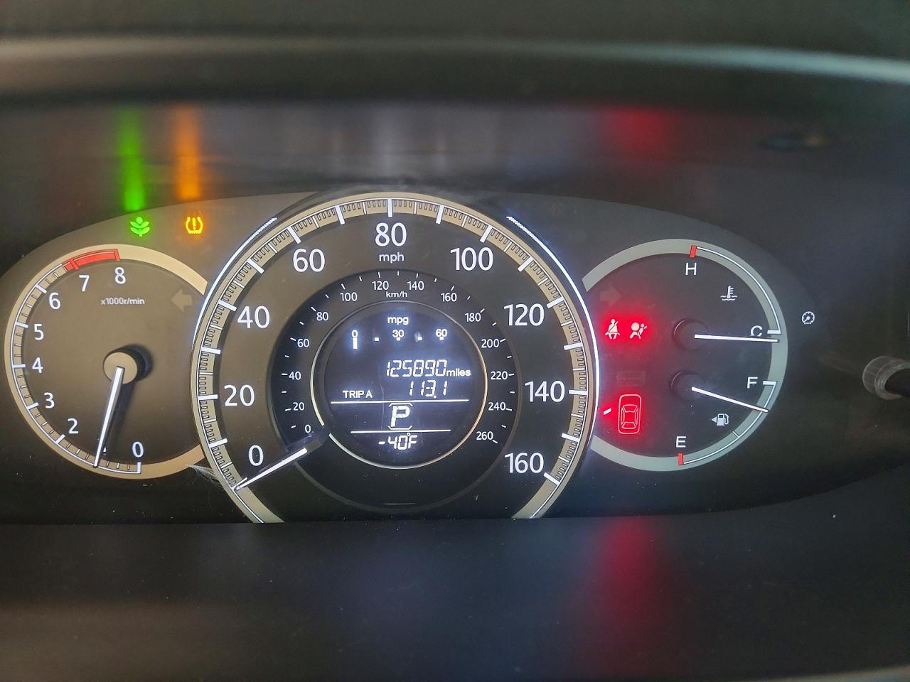 2015 HONDA ACCORD LX photo 9