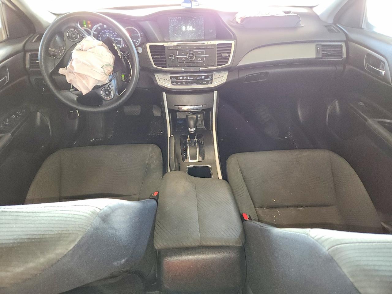 2015 HONDA ACCORD LX photo 8