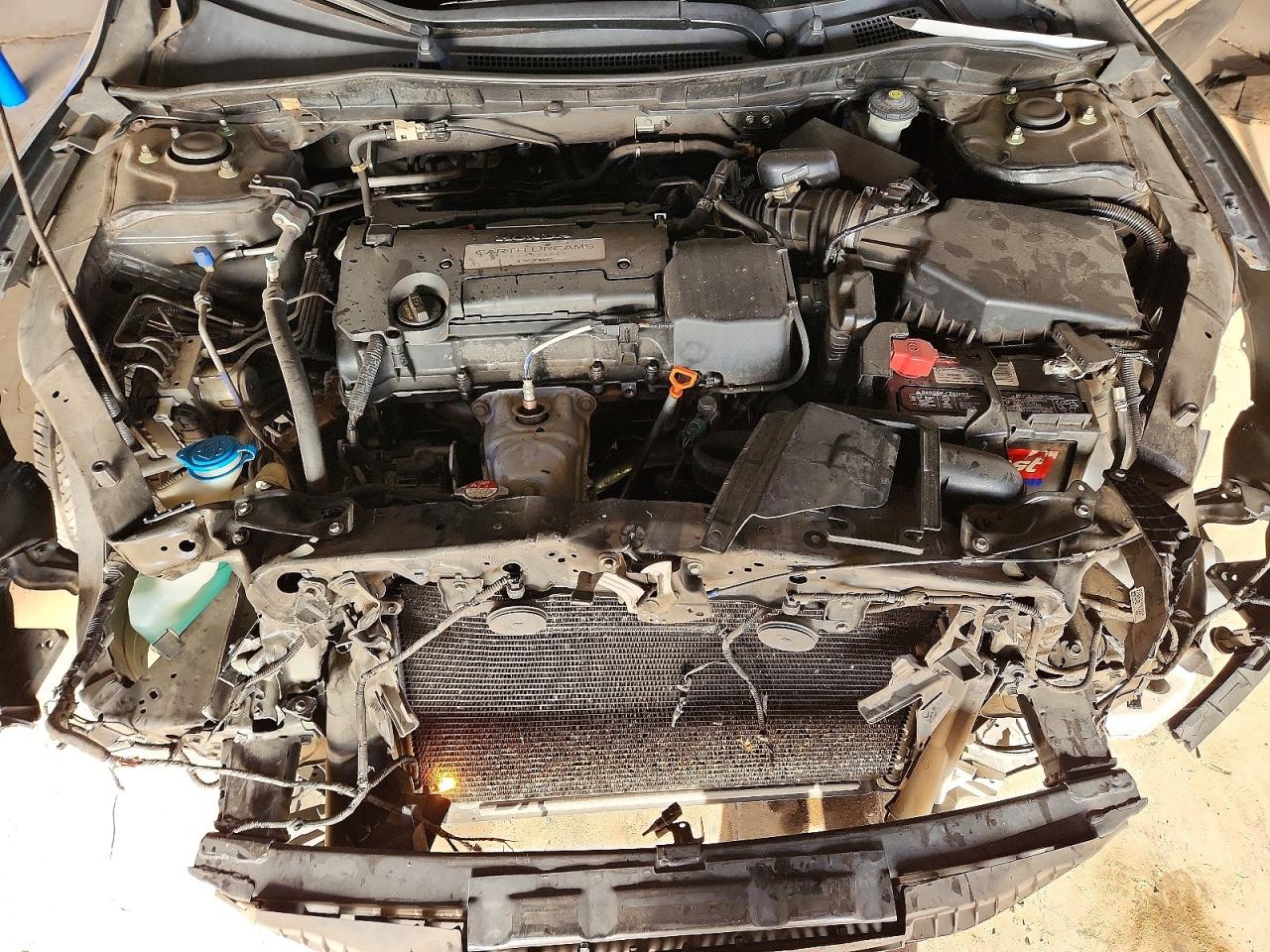 2015 HONDA ACCORD LX photo 11